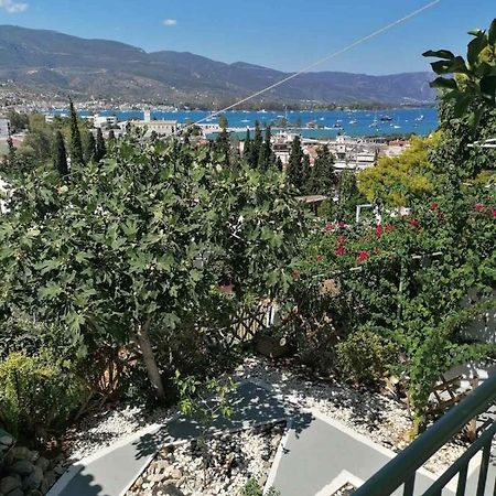 Studios Margaret Poros Town Exterior foto